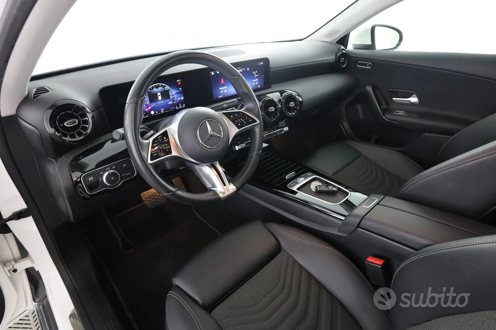 Mercedes-Benz A 180