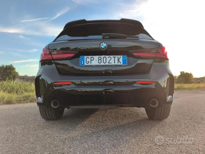 BMW 1 Series 2023 photo 4