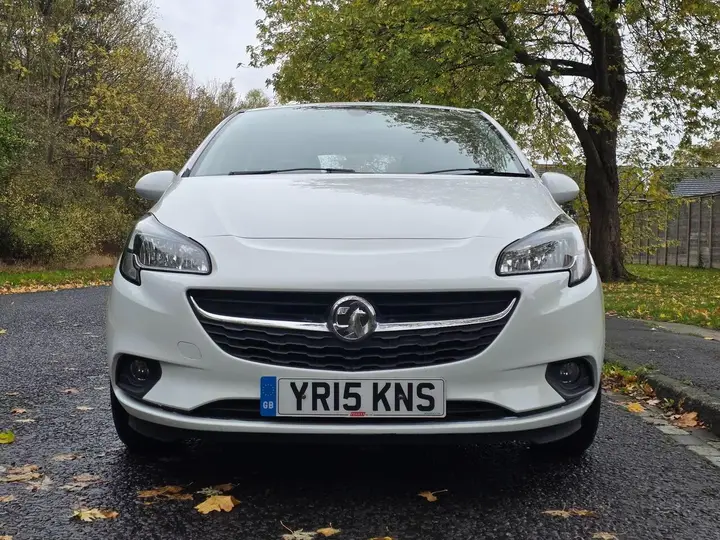 Vauxhall Corsa 2015 photo 2