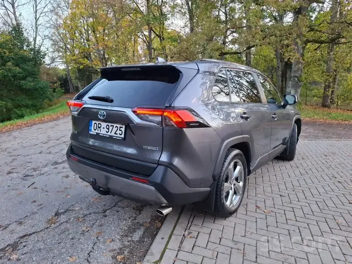 Toyota Rav4 2021 photo 4