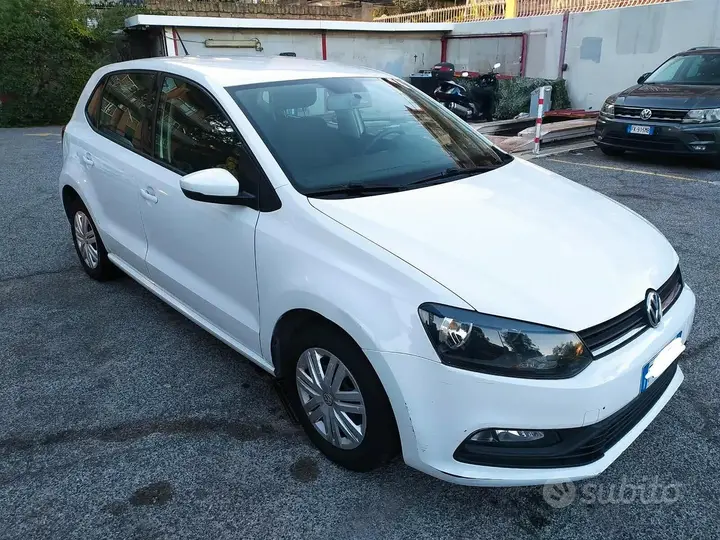 Volkswagen Polo 2017 photo 2