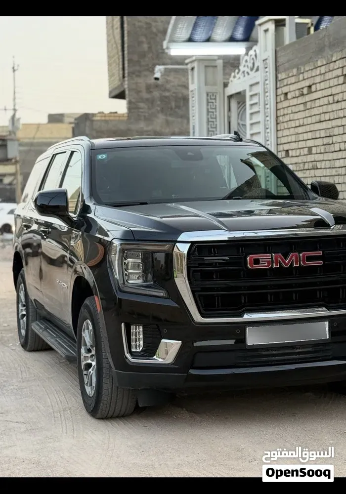 GMC Yukon 2023 photo 2
