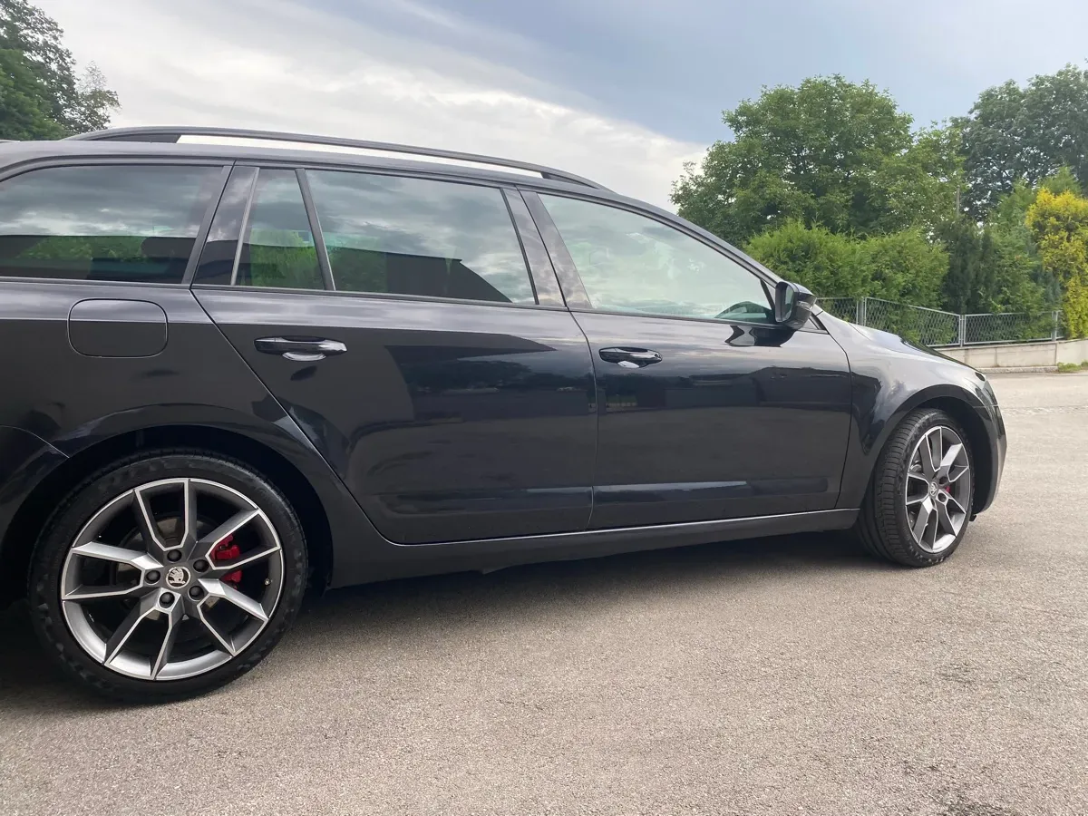 Skoda Octavia 2014 photo 3