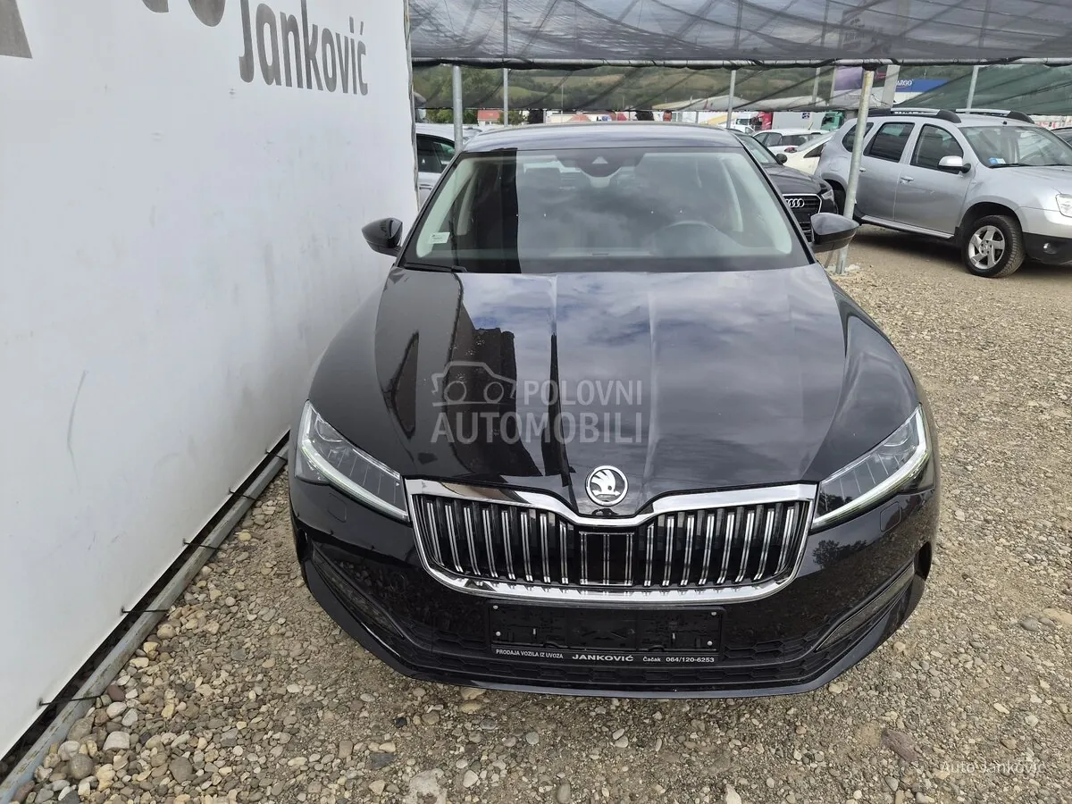 Skoda Superb 2023 photo 4