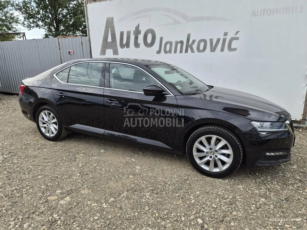 Skoda Superb 2023 photo 5