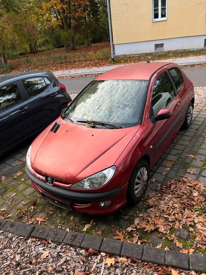 Peugeot 206