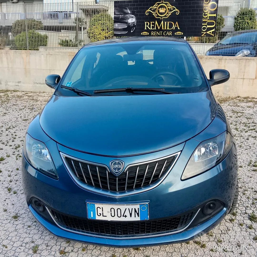 Lancia Ypsilon 2022 photo 2