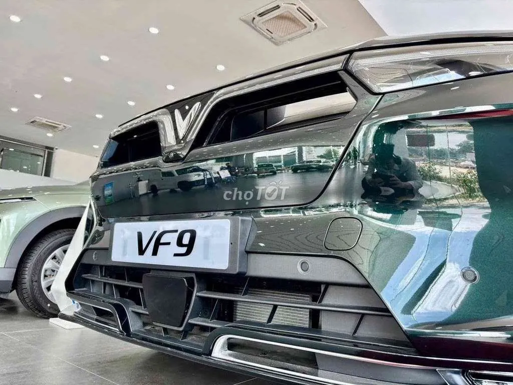 Vinfast Vf9