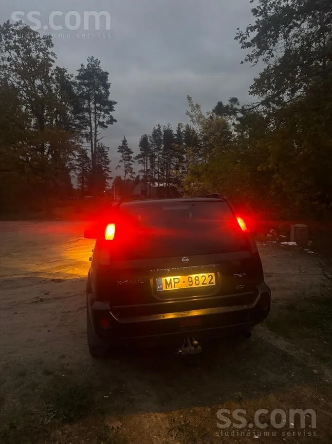 Nissan X-Trail 2005 photo 4