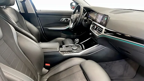 BMW 330E 2021 photo 3