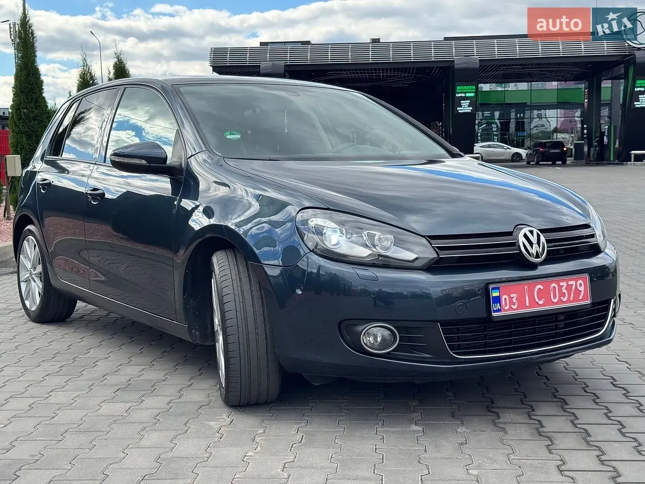 Volkswagen Golf 2010 photo 4
