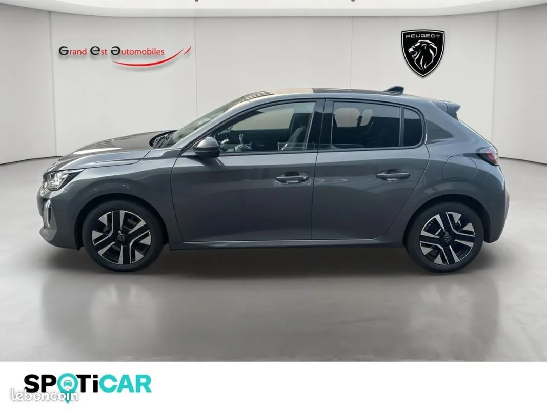 Peugeot 208 2024 photo 2