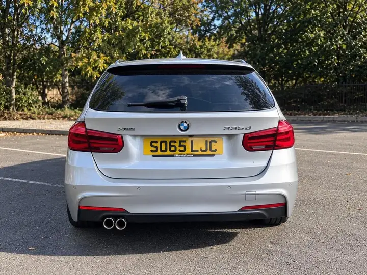 BMW 3 Series 2015 photo 3