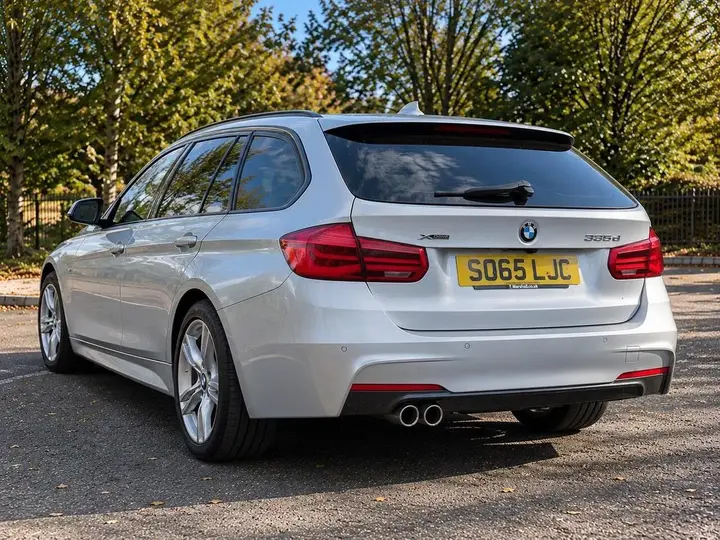 BMW 3 Series 2015 photo 4