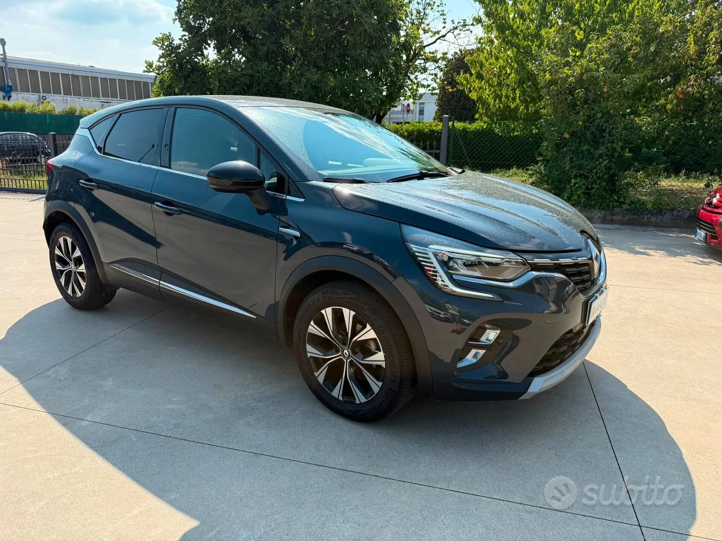 Renault Captur 2023 photo 3