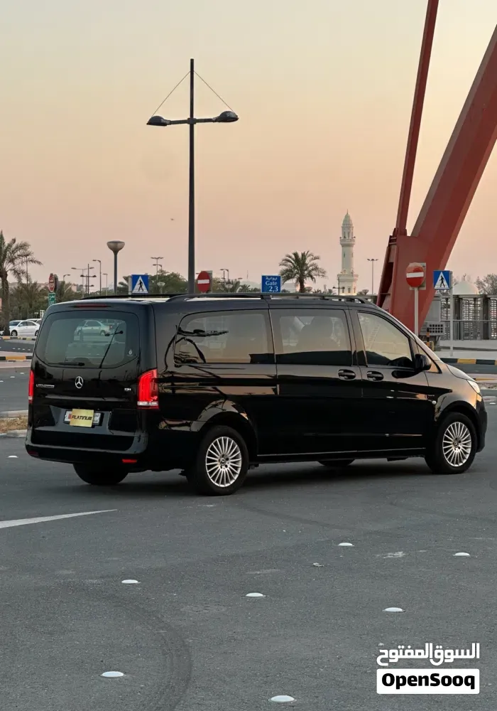 Mercedes-Benz V-Class 2020 photo 4