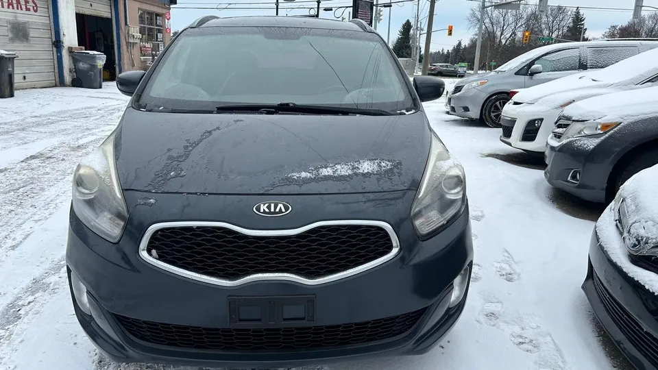 Kia Rondo 2014 photo 2