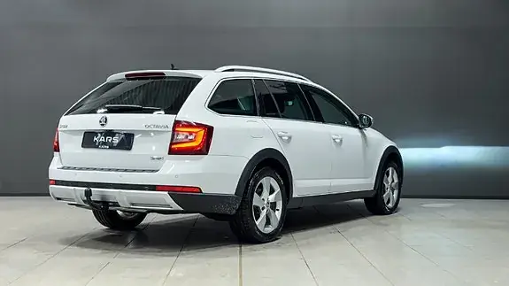 Skoda Octavia Scout 2018 photo 5