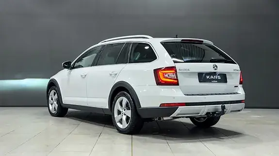 Skoda Octavia Scout 2018 photo 3