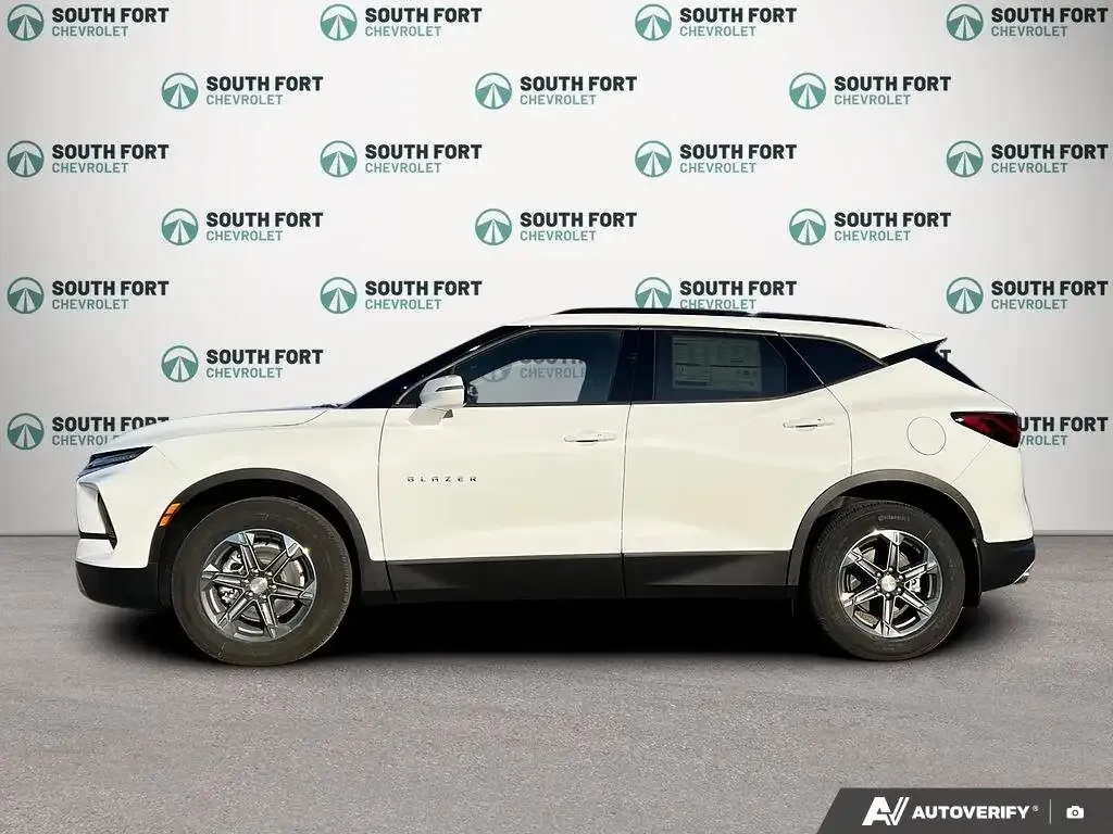 Chevrolet Blazer 2026 photo 3