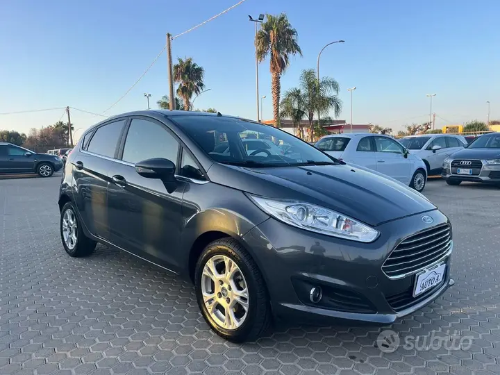 Ford Fiesta 2016 photo 3