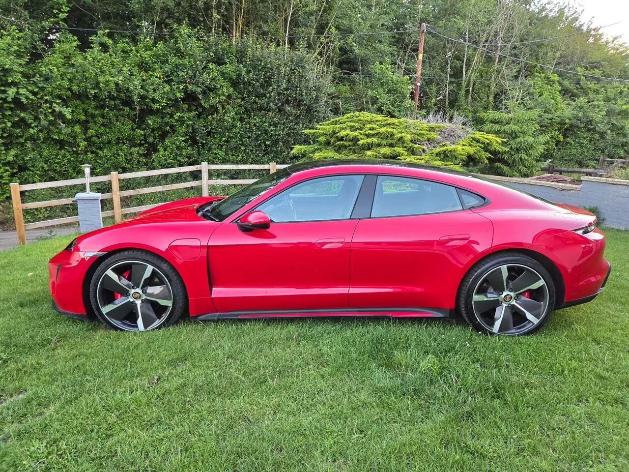 Porsche Taycan 2020 photo 2