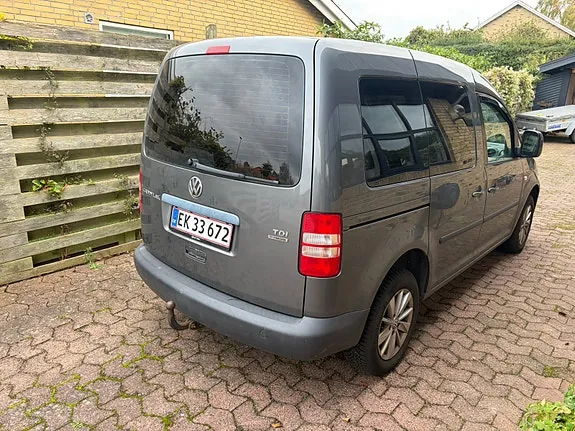 Volkswagen Caddy 2010 photo 3