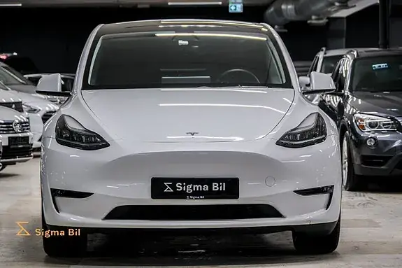 Tesla Model Y 2023 photo 3