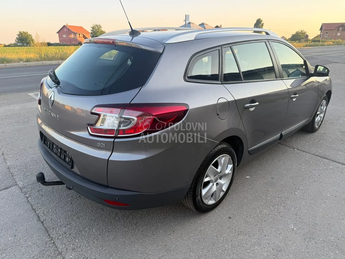 Renault Megane 2012 photo 5