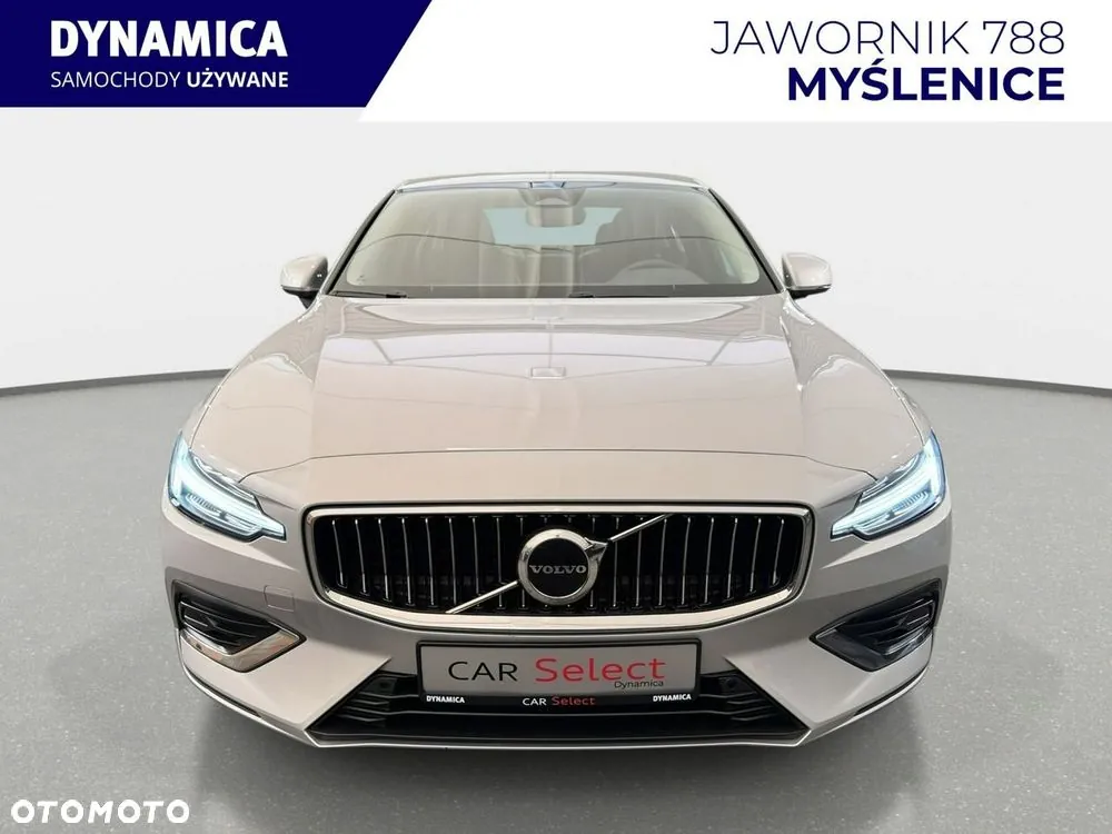 Volvo S60 2022 photo 3