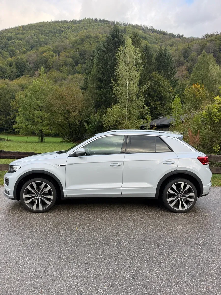 Volkswagen T-Roc 2021 photo 2