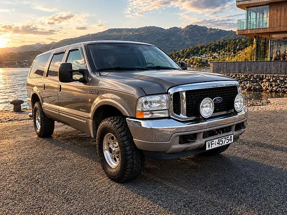 Ford Excursion