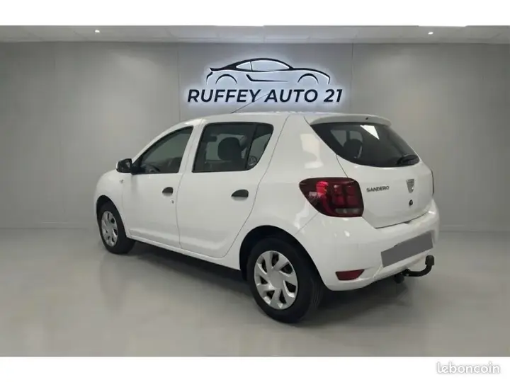 Dacia Sandero 2020 photo 2