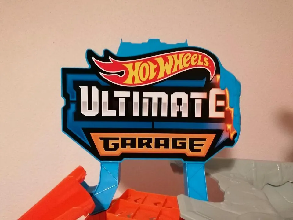 Hot Wheels Ultimate Garage