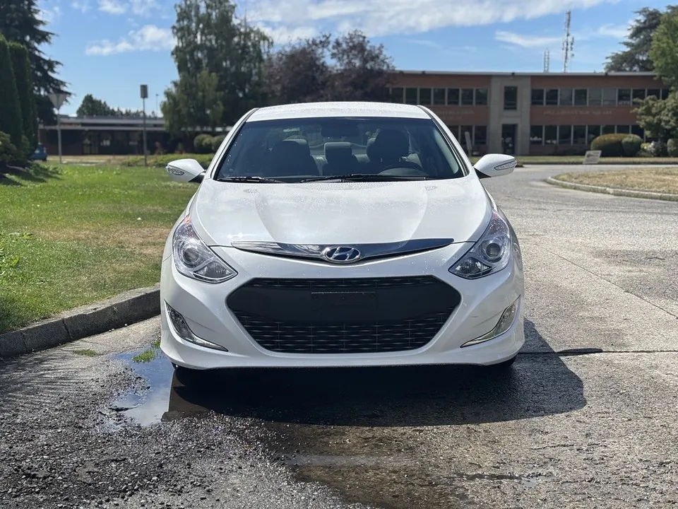 Hyundai Sonata 2014 photo 3