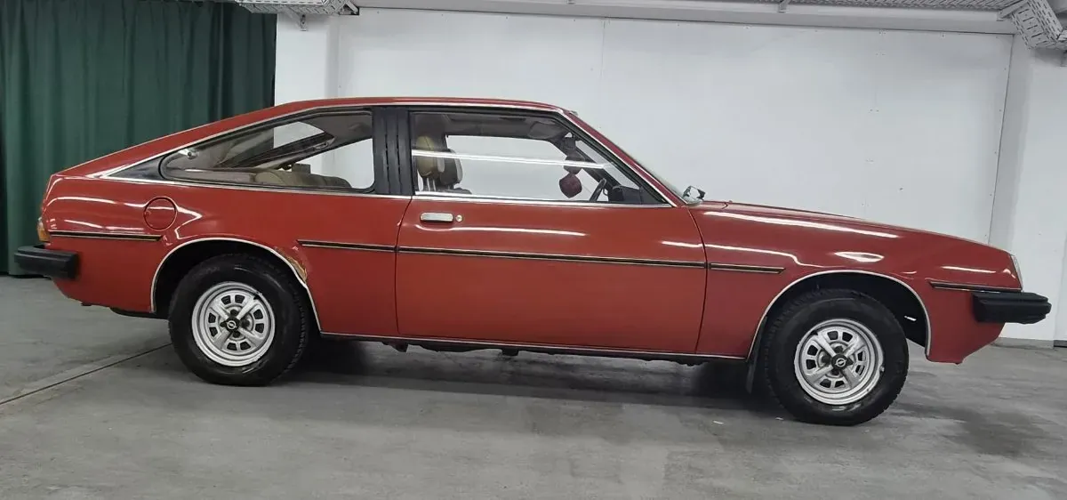Opel Manta 1980 photo 2