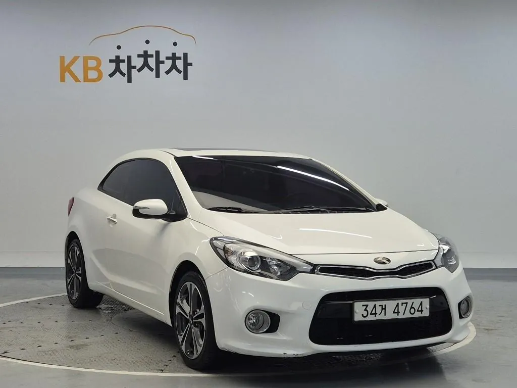 Kia K3 2015 photo 4