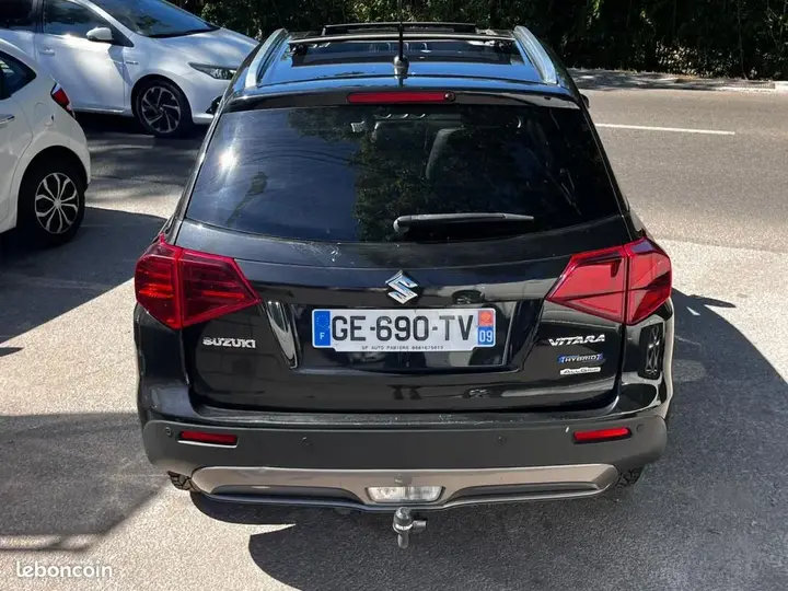 Suzuki Vitara 2022 photo 5