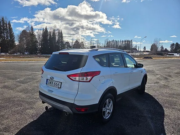 Ford Kuga 2015 photo 3