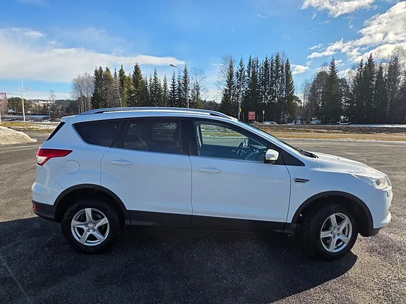 Ford Kuga 2015 photo 2