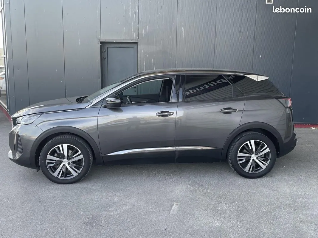 Peugeot 3008 2022 photo 3