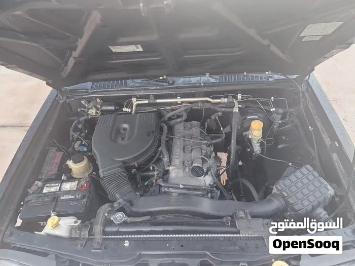 Nissan Datsun 2000 photo 3