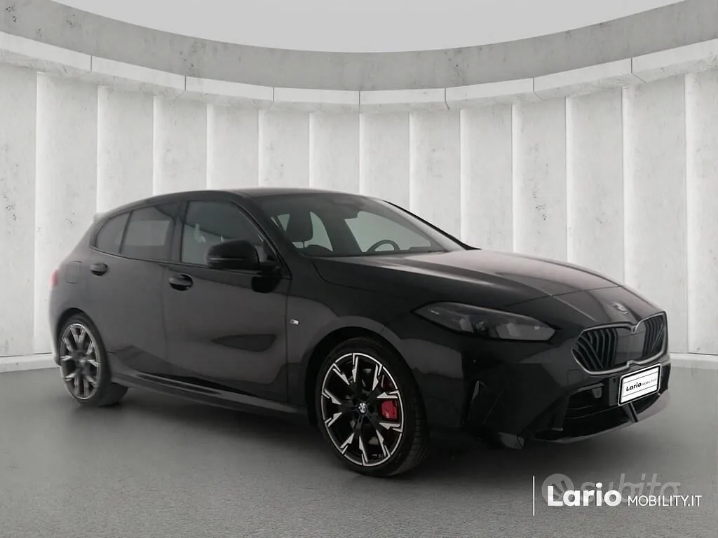 BMW 1 Series 2025 photo 4