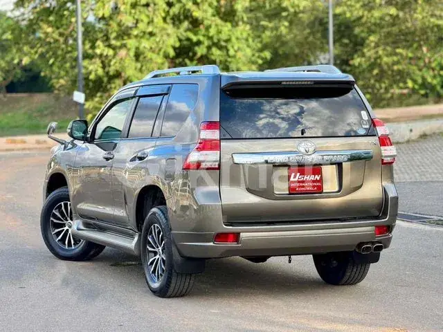 Toyota Land Cruiser Prado 2015 photo 4
