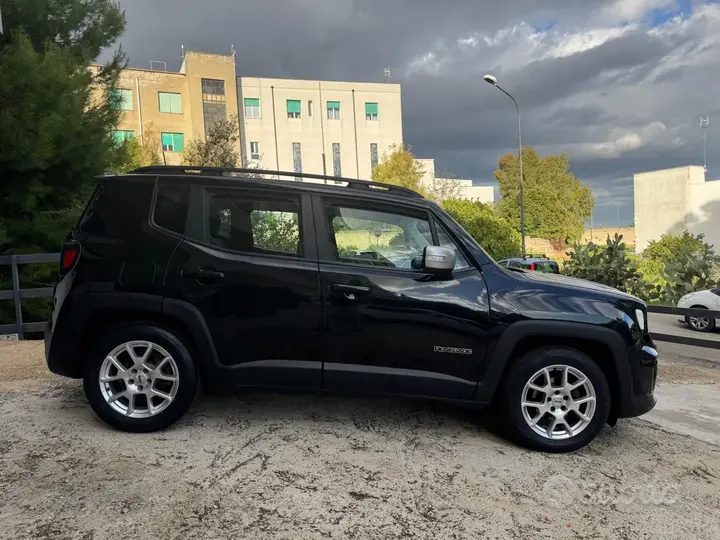 Jeep Renegade 2022 photo 4