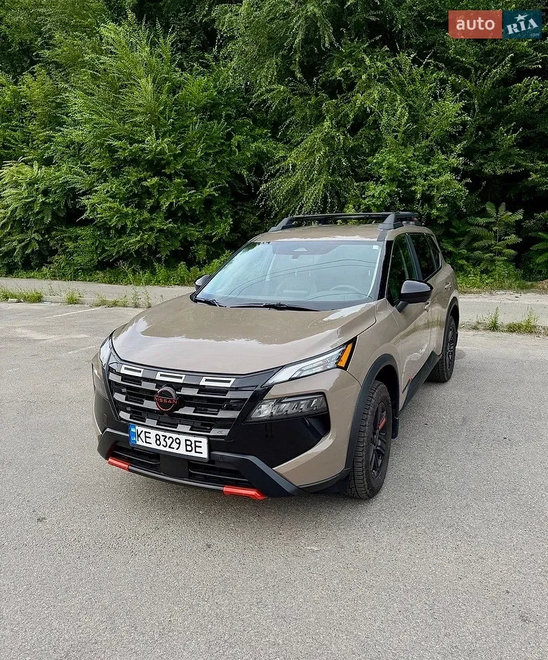 Nissan Rogue 2025 photo 2
