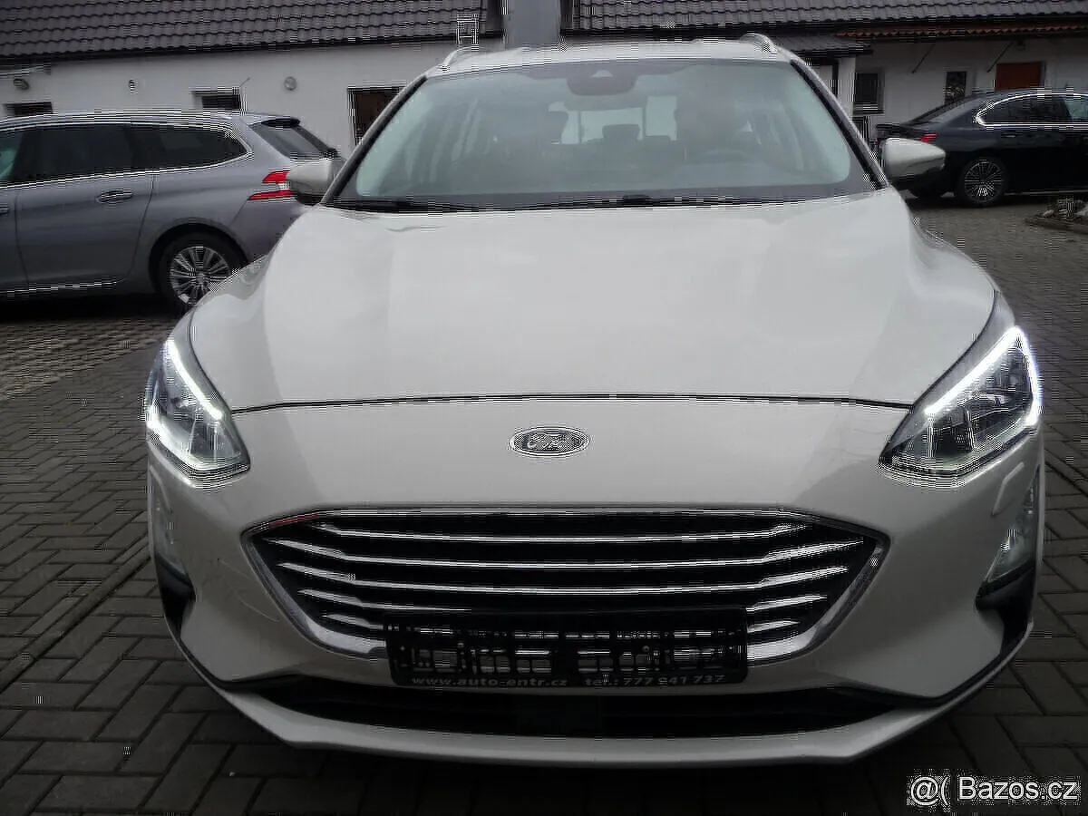Ford Focus 2020 photo 2