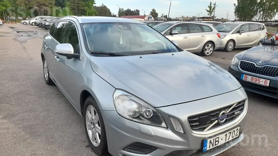 Volvo V60 2013 photo 5