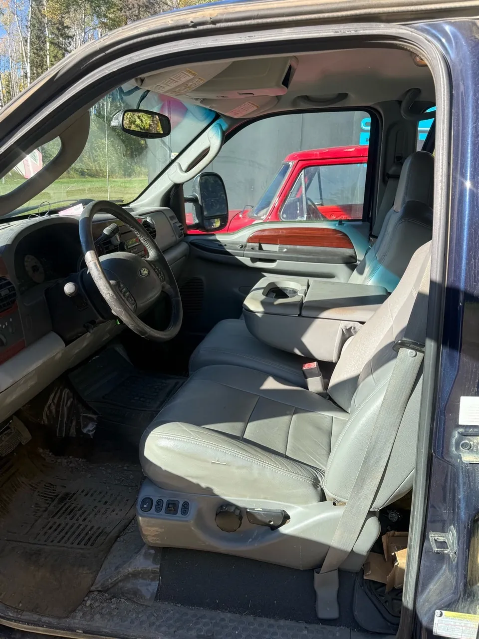 Ford F350 2005 photo 2