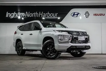 Mitsubishi Pajero Sport 2026 photo 2